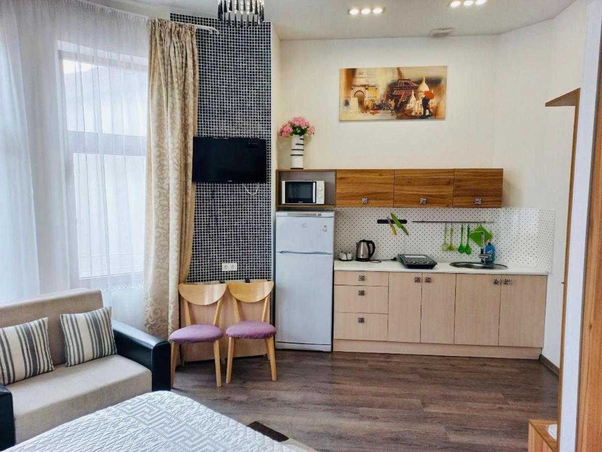 Apartments & Villa Georg オデッサ エクステリア 写真