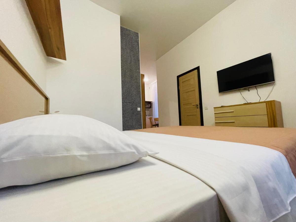 Apartments & Villa Georg オデッサ エクステリア 写真