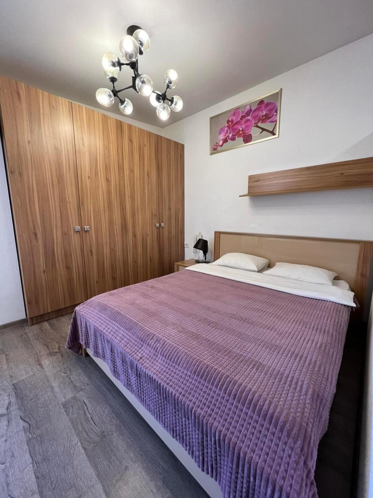 Apartments & Villa Georg オデッサ エクステリア 写真