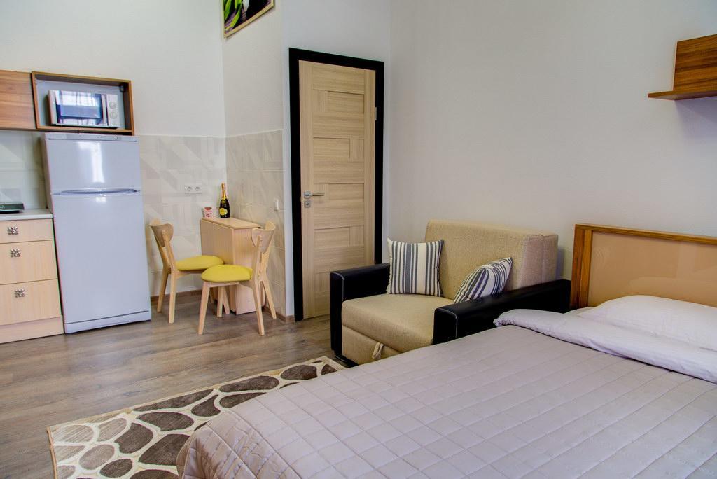 Apartments & Villa Georg オデッサ エクステリア 写真