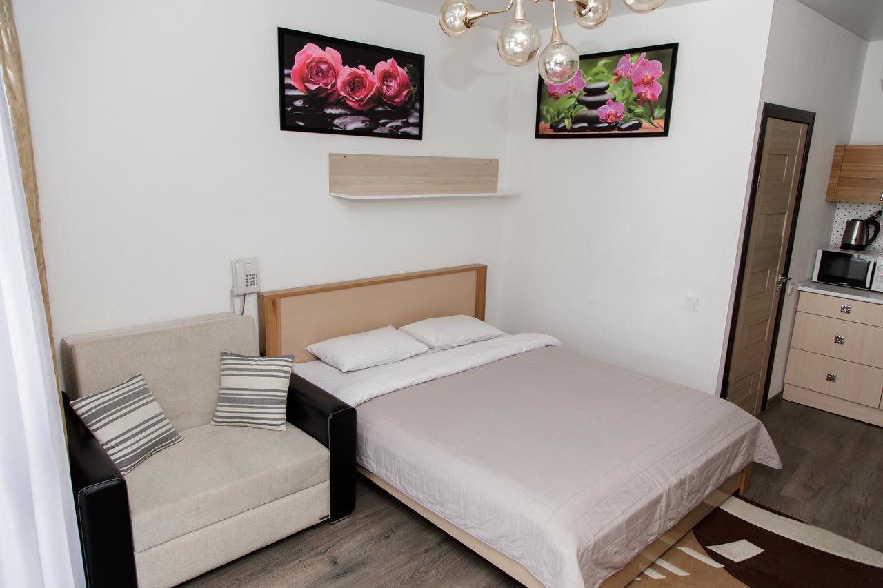 Apartments & Villa Georg オデッサ エクステリア 写真